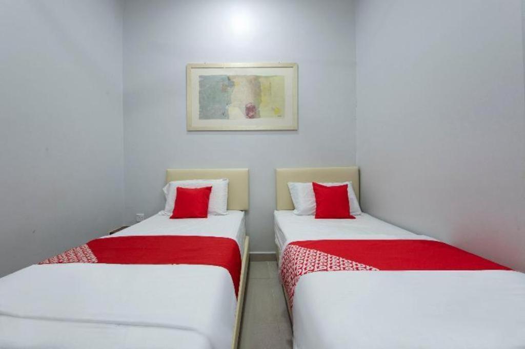 Oyo 90234 Sungai Rengit City Resort 2 Kampung Sungai Rengit Экстерьер фото