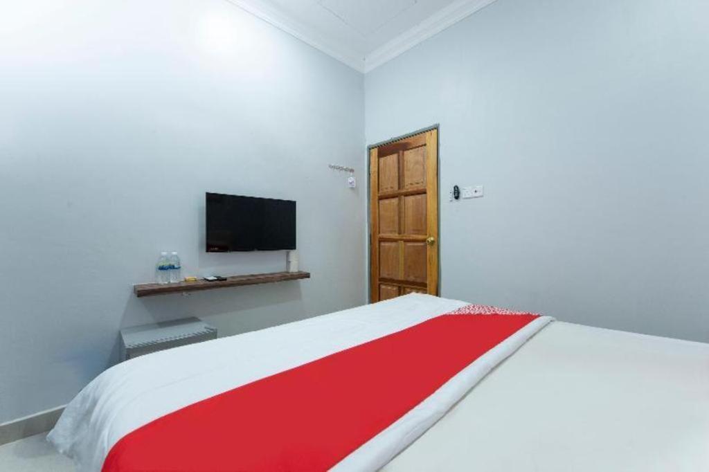Oyo 90234 Sungai Rengit City Resort 2 Kampung Sungai Rengit Экстерьер фото